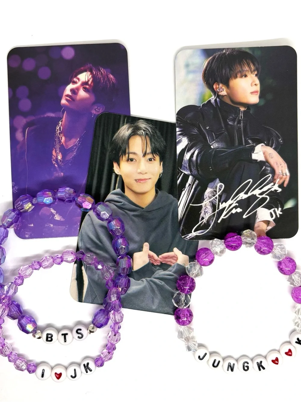 (6pcs) BTS JUNGKOOK BIAS PURPLE BRACELET AND PHOTOCARD BUNDLE